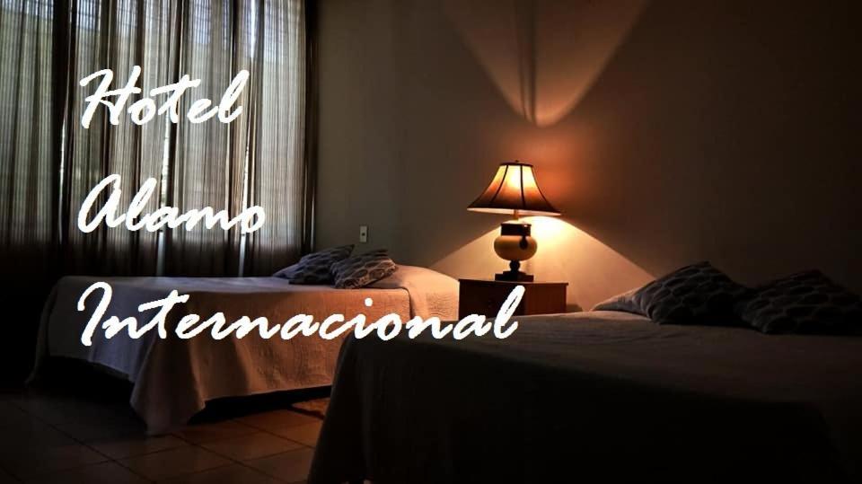 Hotel Alamo Internacional Сан Салвадор Екстериор снимка